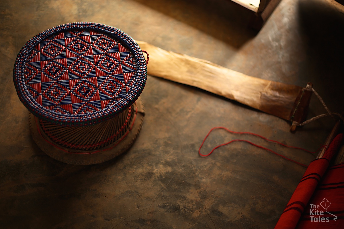 Stool and loom in Athue&#39;s workshop